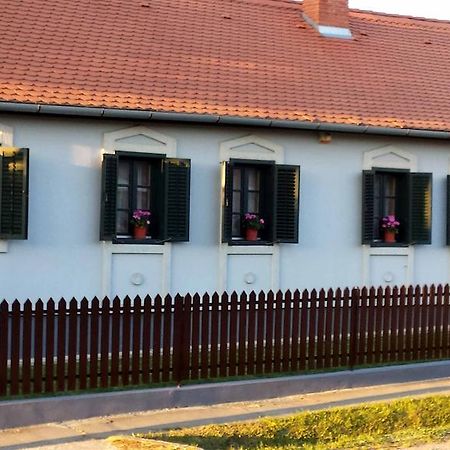 Szentgyoergyvoelgy Vendeghaz Orseg Hotel Szentgyorgyvolgy Exterior foto